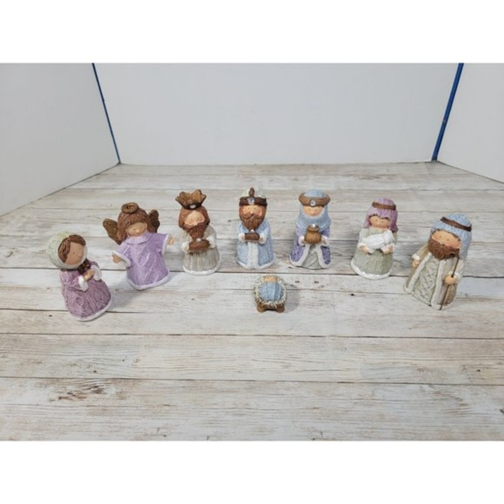 Ganz Mini Nativity 8-Piece Set~Knit Button Resin Figurines Jesus 3" Christmas‎